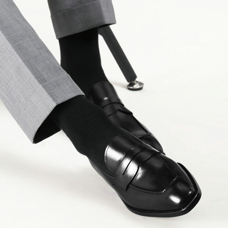 Black leather fashion men's loafers